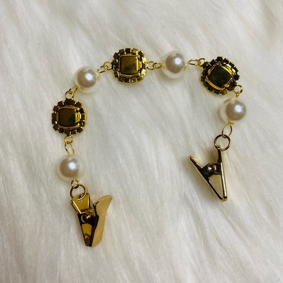 Women Elegant Fashion Sweater Shawl Chain Clips Cardigan Collar Faux Pearl Gem - Picture 2 of 3